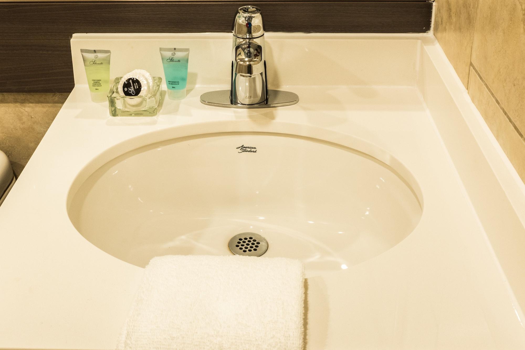 Le Chabrol Hotel & Suites Montréal Eksteriør bilde