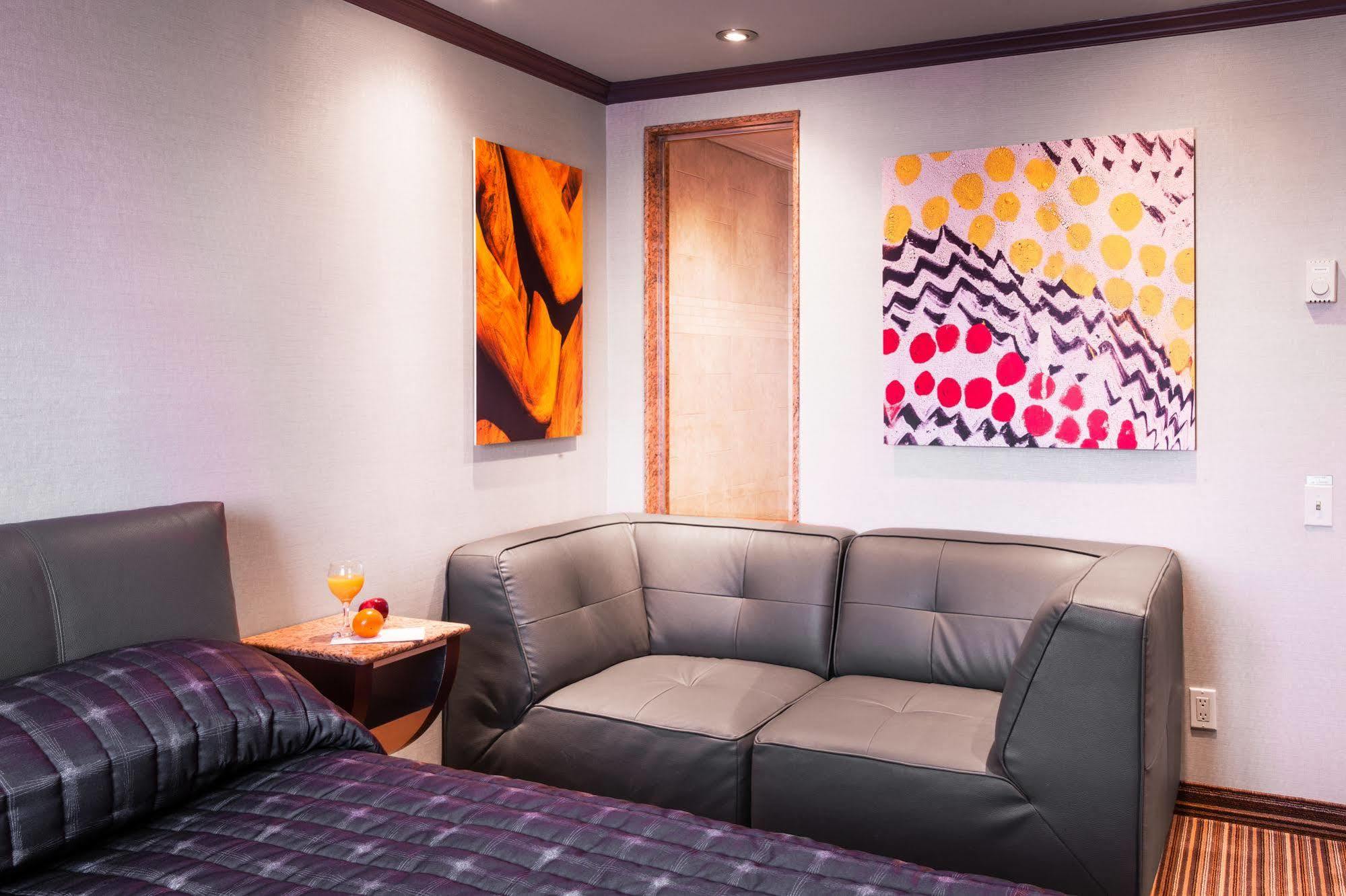 Le Chabrol Hotel & Suites Montréal Eksteriør bilde