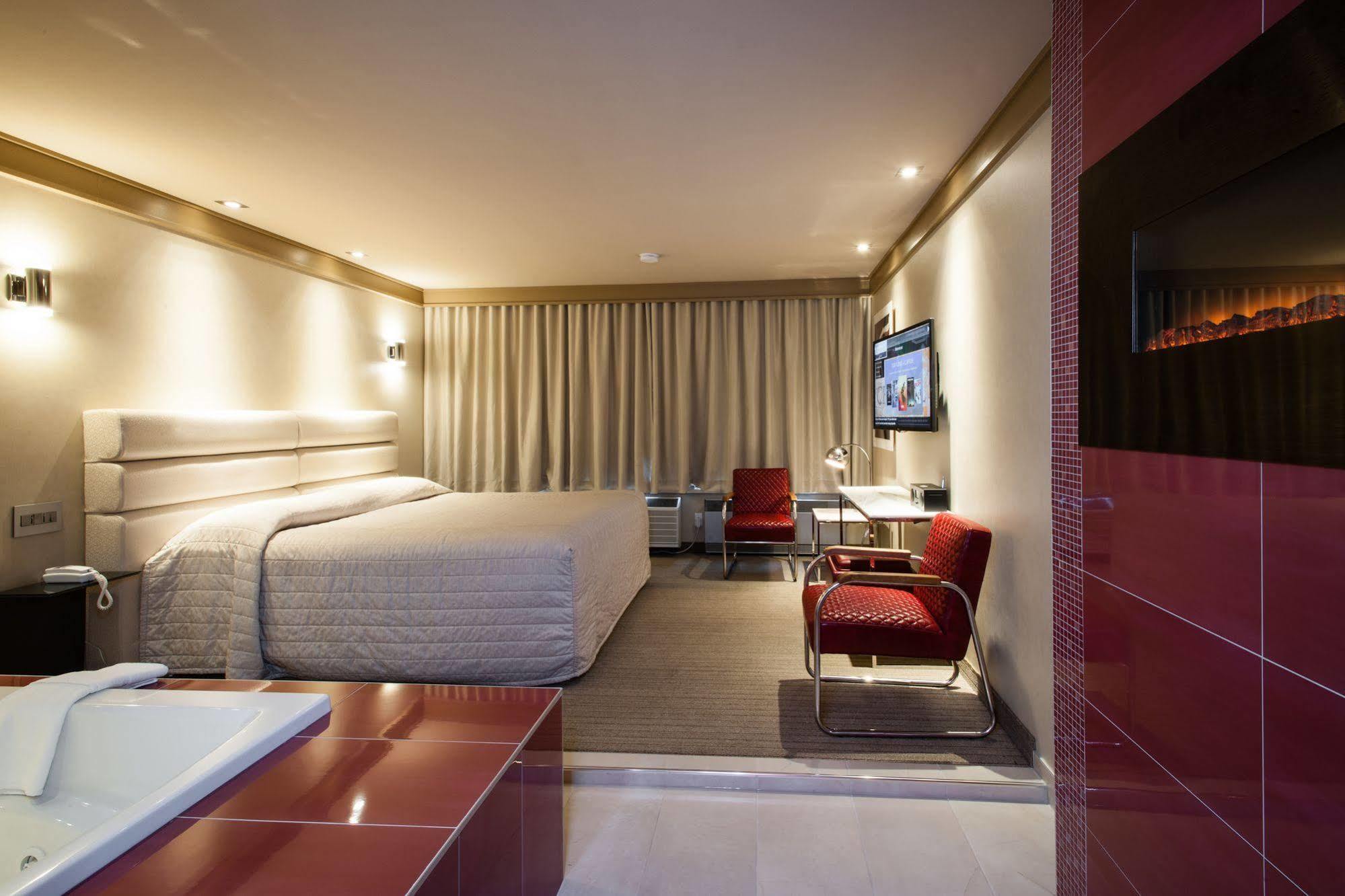 Le Chabrol Hotel & Suites Montréal Eksteriør bilde