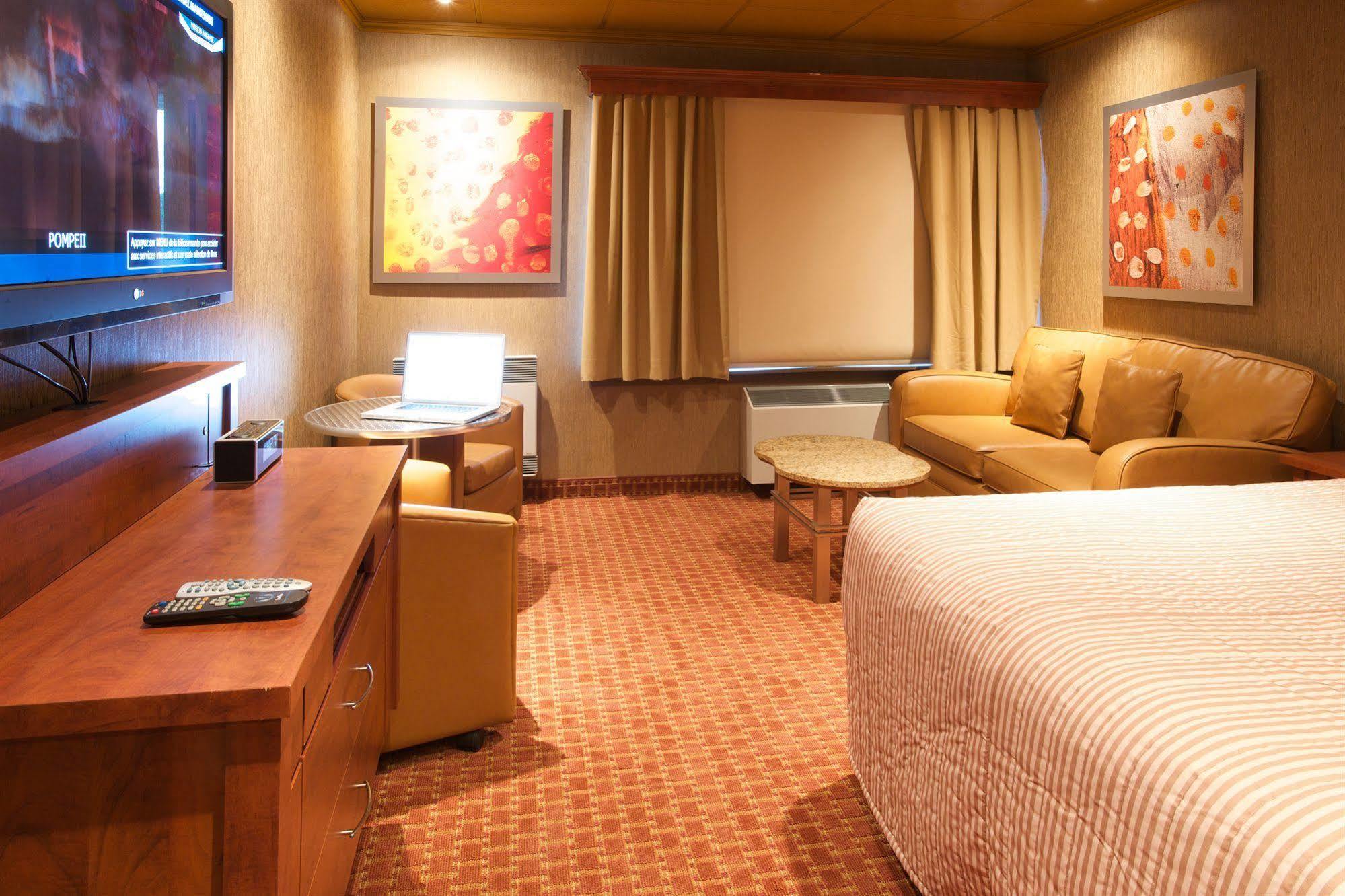 Le Chabrol Hotel & Suites Montréal Eksteriør bilde